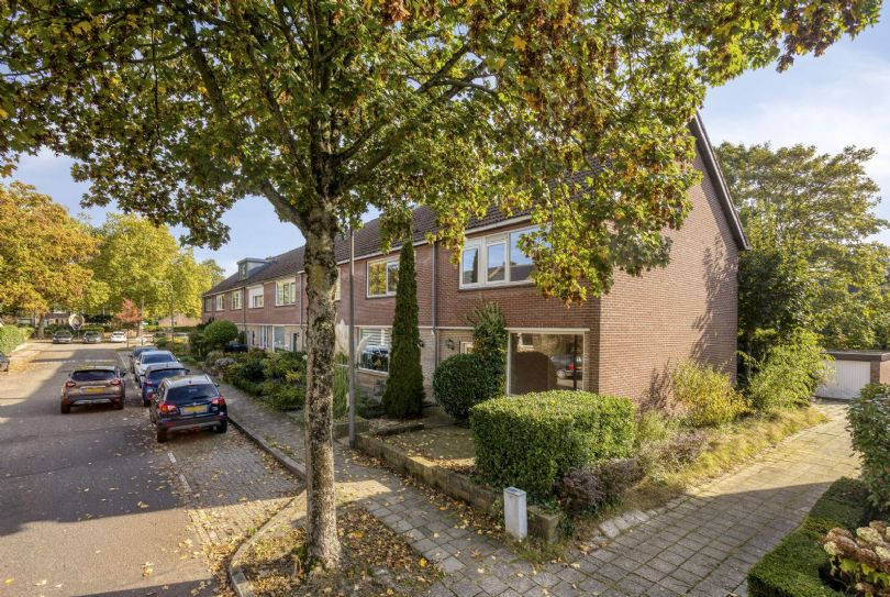 Hoekwoning te koop: Willem Barentszstraat 17, Rheden