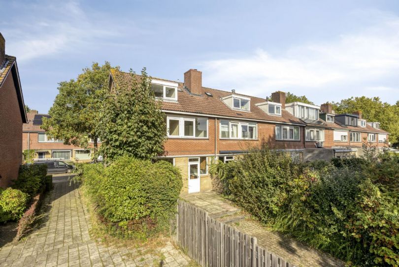 Hoekwoning te koop: Willem Barentszstraat 17, Rheden