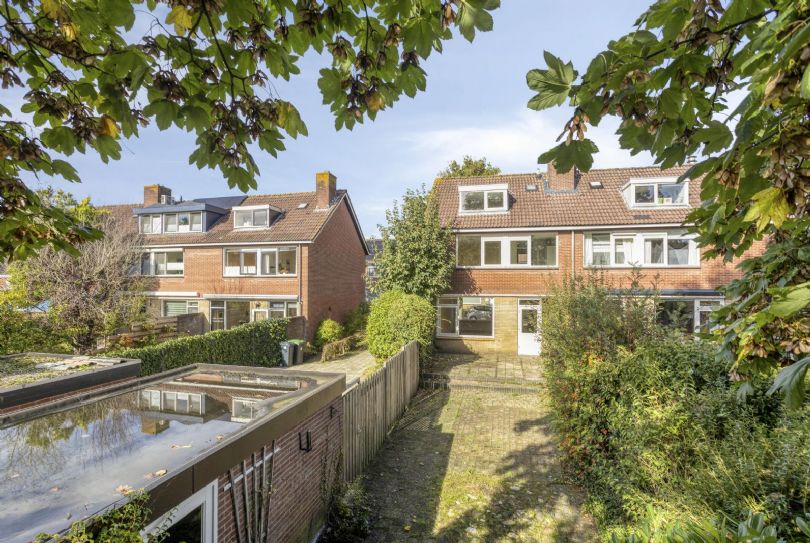 Hoekwoning te koop: Willem Barentszstraat 17, Rheden